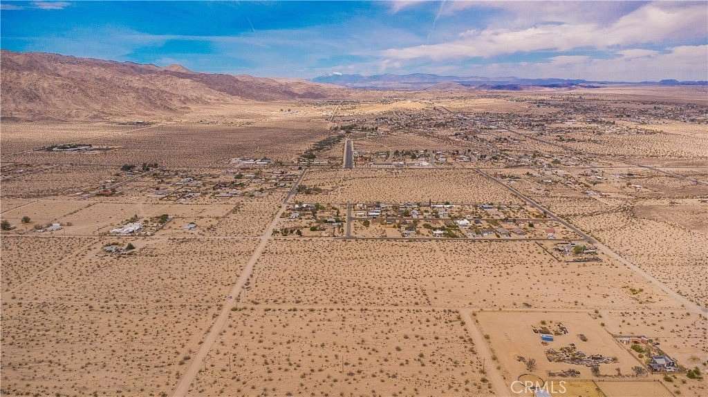 5 Acres of Residential Land for Sale in Twentynine Palms, California