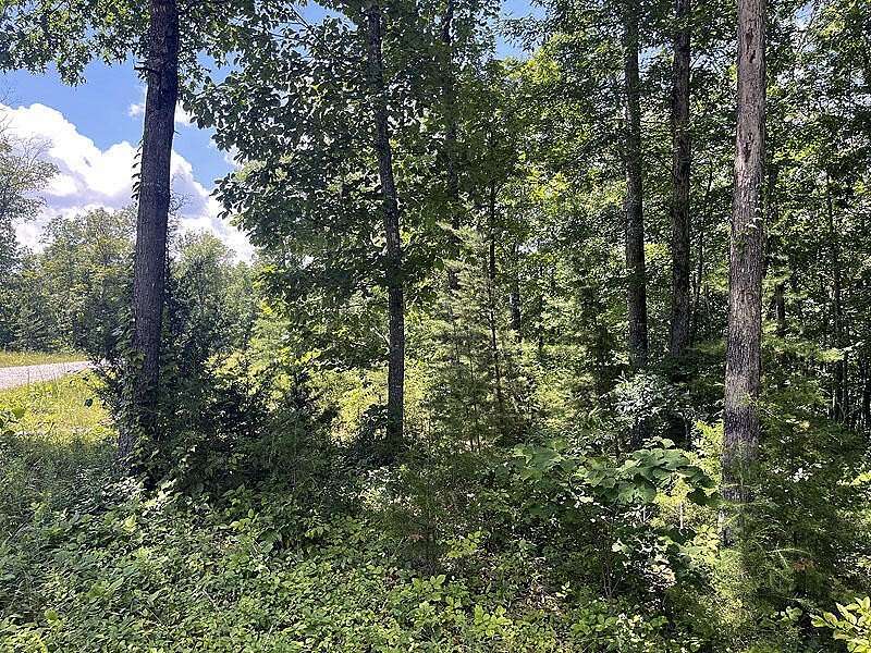 1.87 Acres of Land for Sale in Monticello, Kentucky