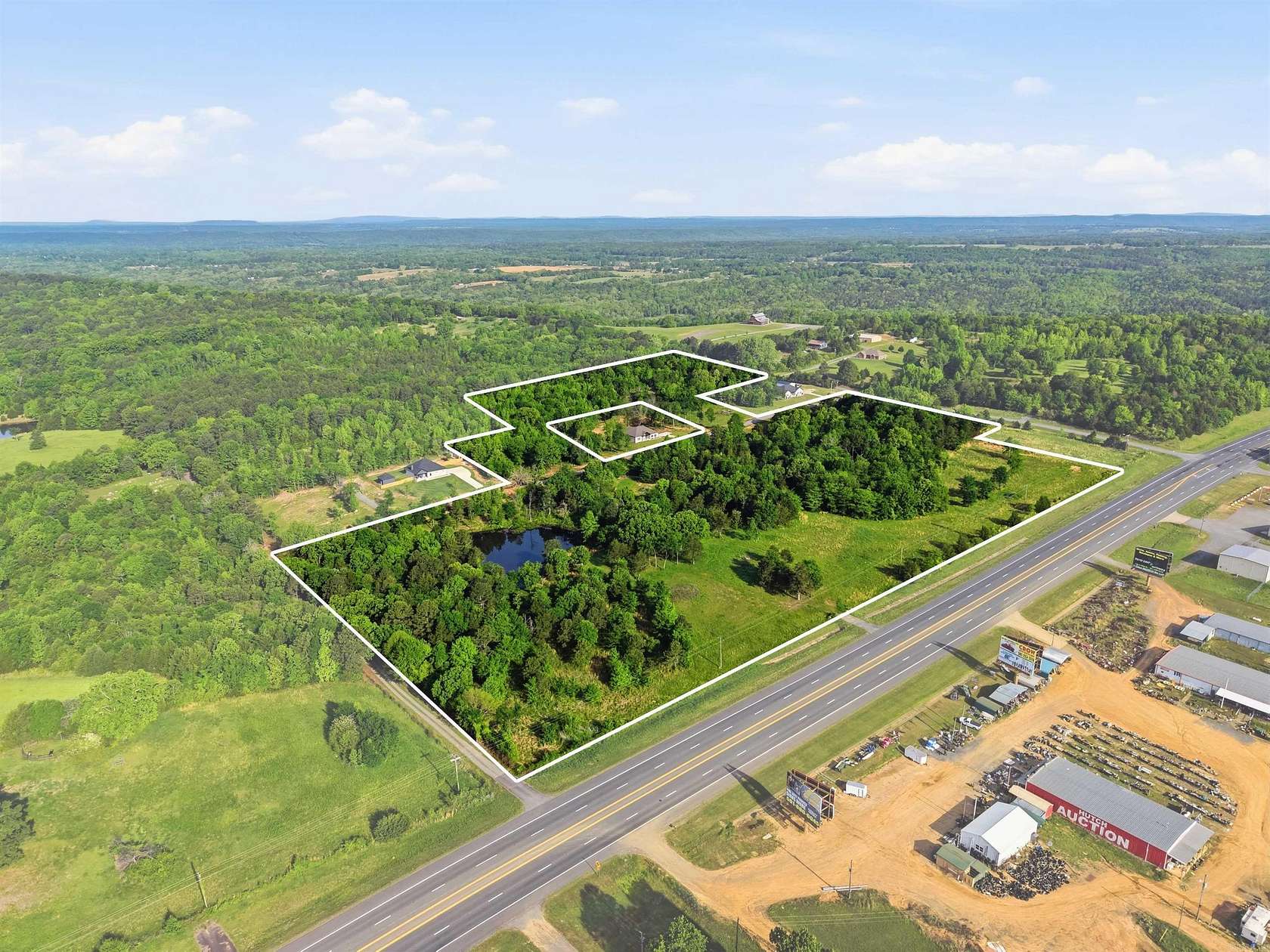30 Acres of Mixed-Use Land for Sale in Twin Groves, Arkansas