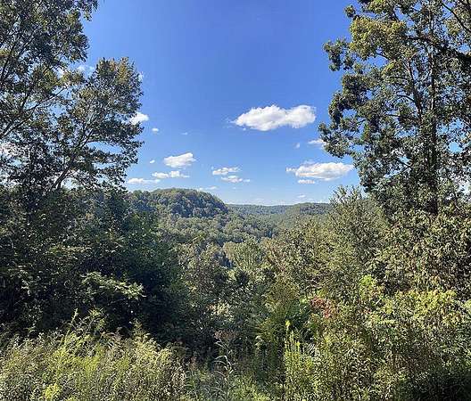1.6 Acres of Land for Sale in Russell Springs, Kentucky