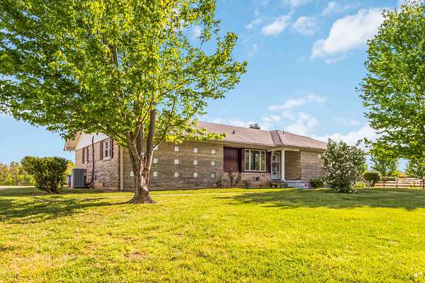 4.1 Acres of Land with Home for Sale in Nancy, Kentucky