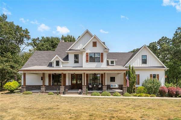 3 Acres of Land with Home for Sale in Bentonville, Arkansas