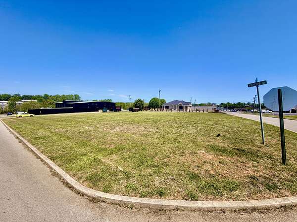 0.5 Acres of Commercial Land for Sale in Somerset, Kentucky