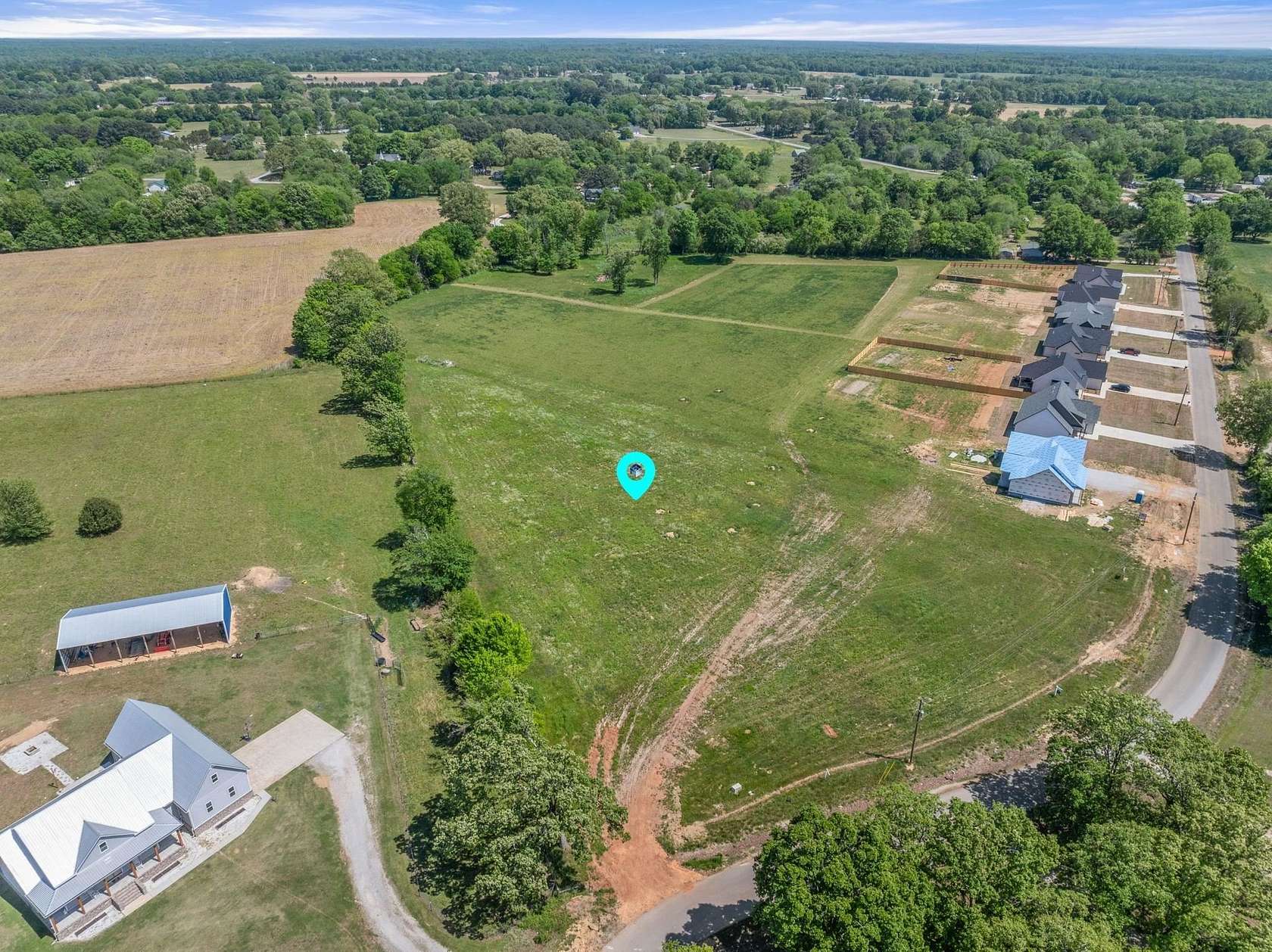 4.42 Acres of Residential Land for Sale in Killen, Alabama