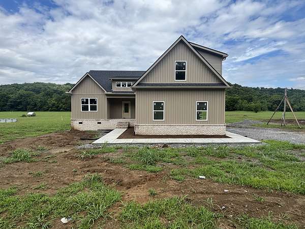 2 Acres of Land with Home for Sale in Woodbury, Tennessee