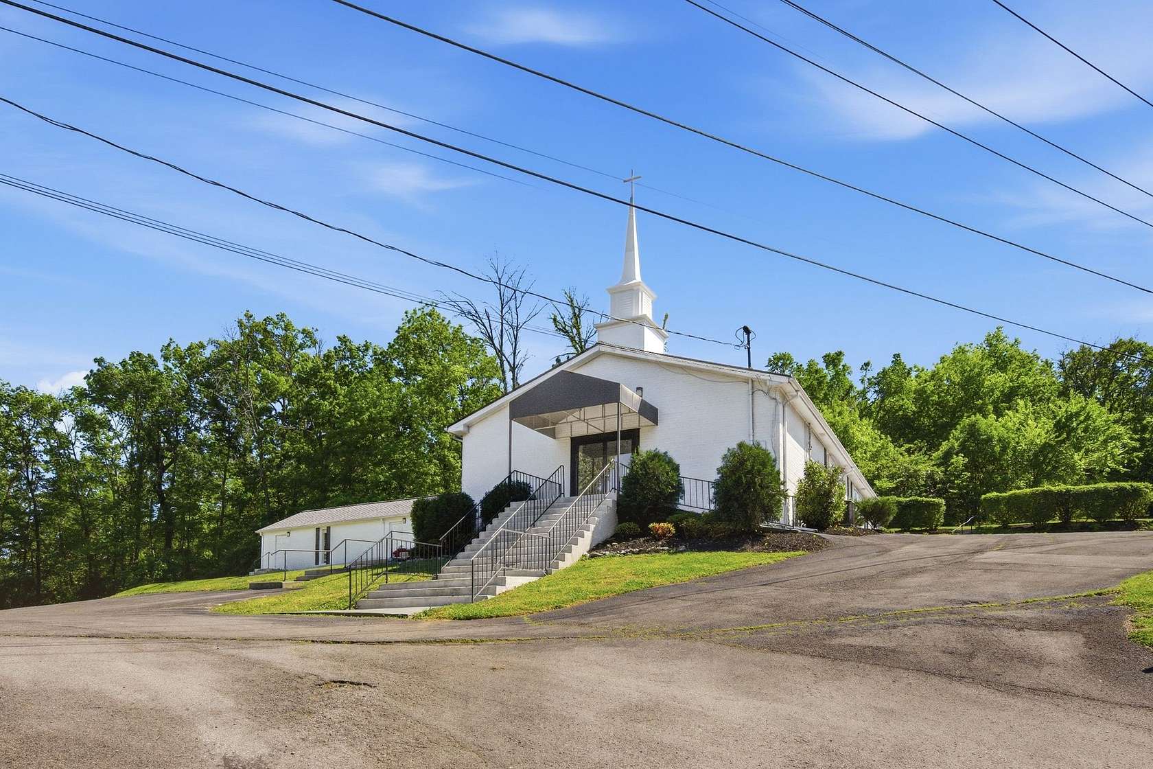 1.74 Acres of Commercial Land for Sale in Brentwood, Tennessee