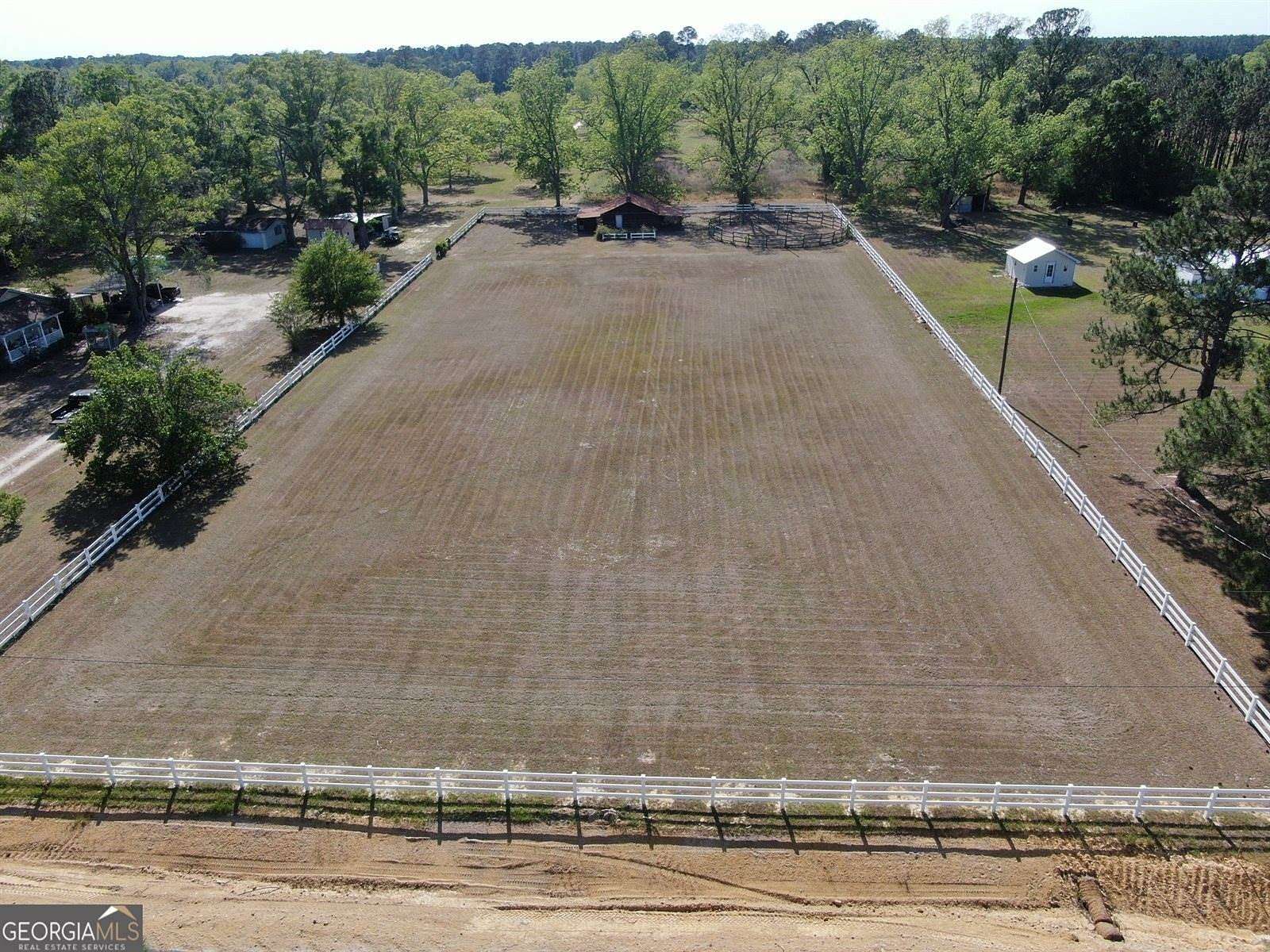 1.67 Acres of Residential Land for Sale in Blackshear, Georgia