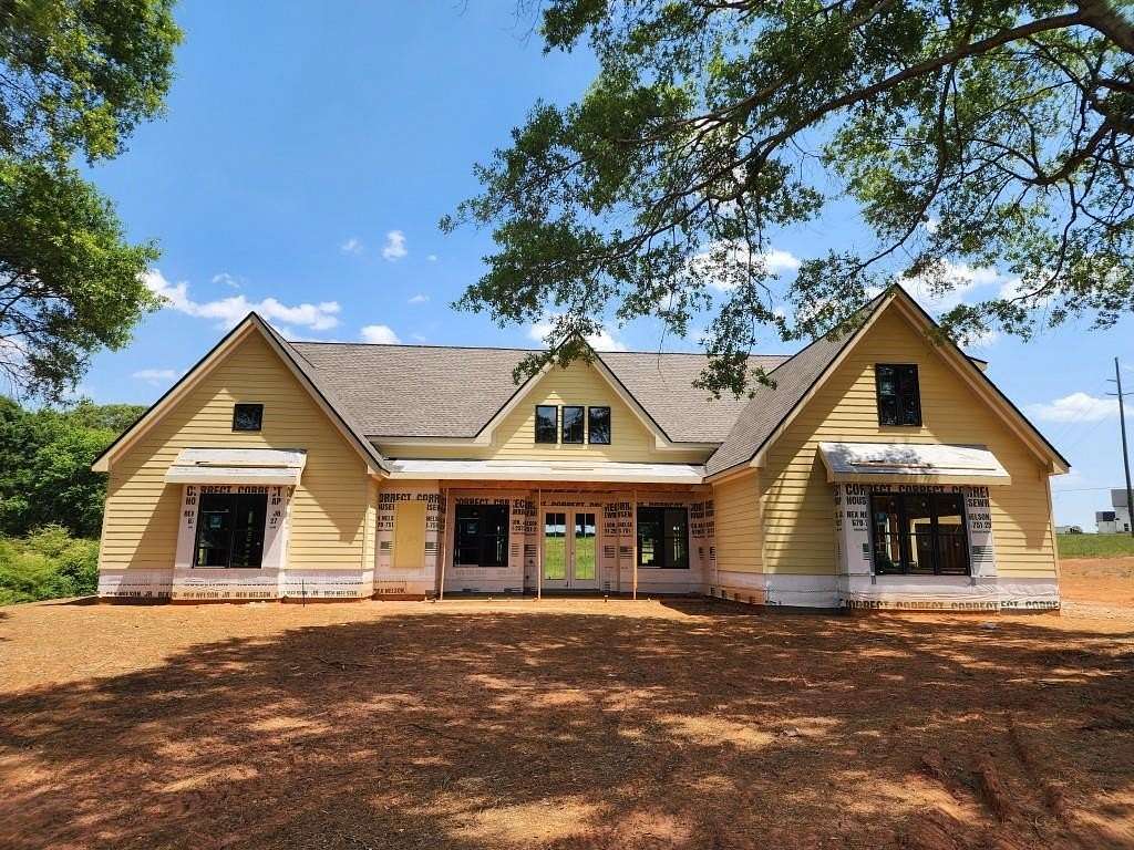 3 Acres of Land with Home for Sale in Pendergrass, Georgia