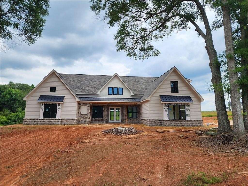 3 Acres of Land with Home for Sale in Pendergrass, Georgia