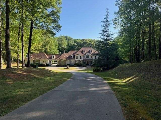 5 Acres of Land with Home for Sale in Flowery Branch, Georgia