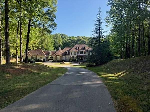 5 Acres of Land with Home for Sale in Flowery Branch, Georgia