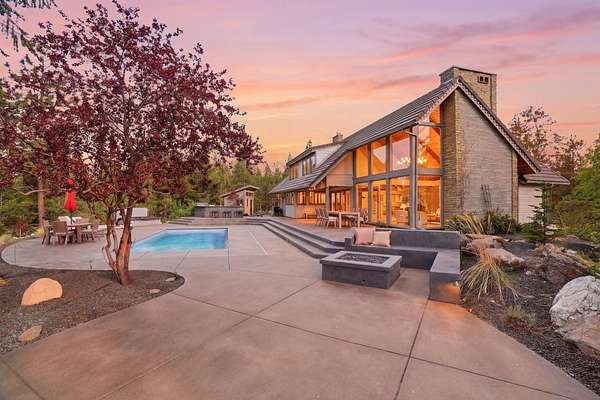 3.85 Acres of Land with Home for Sale in Spokane, Washington