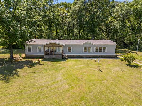 6.9 Acres of Land with Home for Sale in El Paso, Arkansas