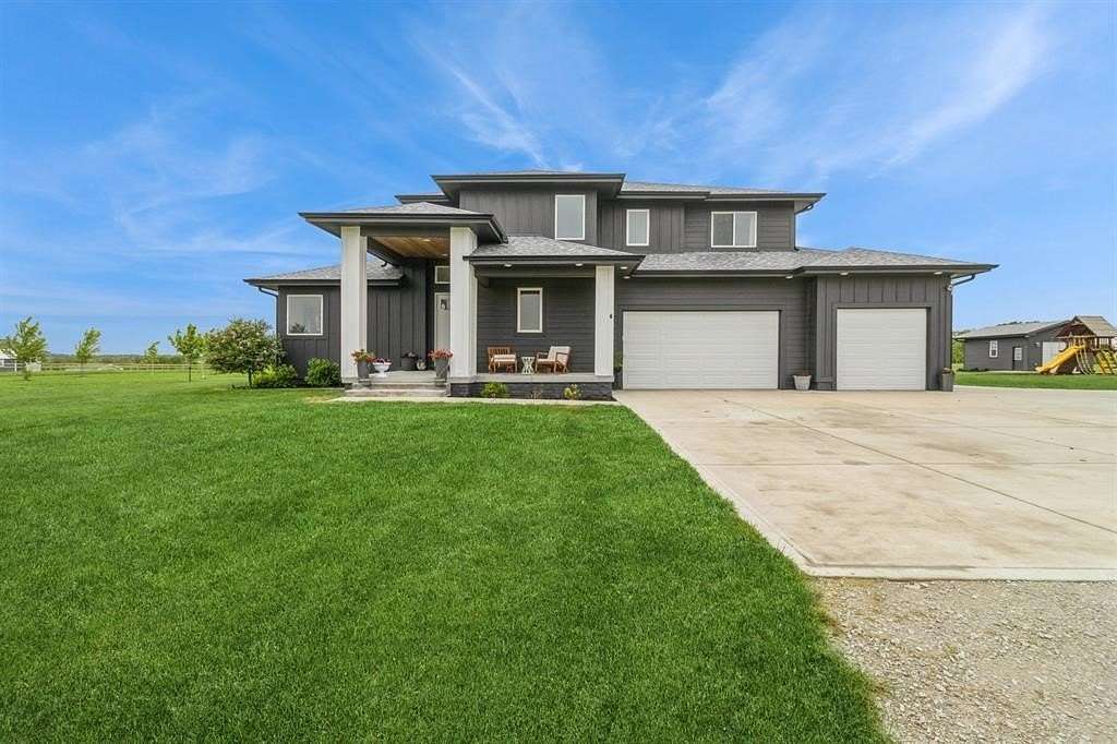 5.1 Acres of Land with Home for Sale in Norwalk, Iowa