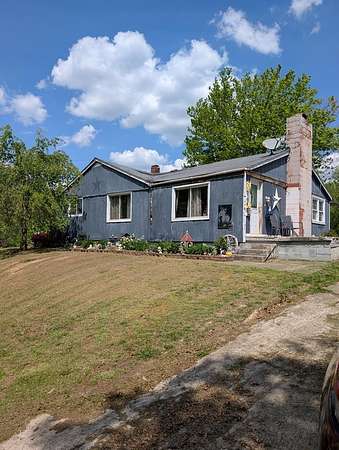 1.5 Acres of Land with Home for Sale in Wheelersburg, Ohio