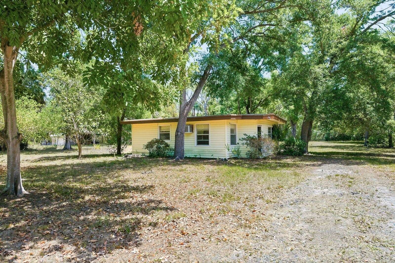 0.63 Acres of Land with Home for Sale in Largo, Florida