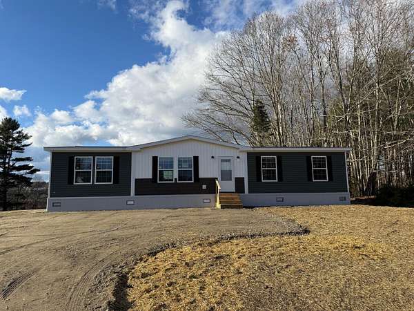 2 Acres of Land with Home for Sale in Waldoboro, Maine