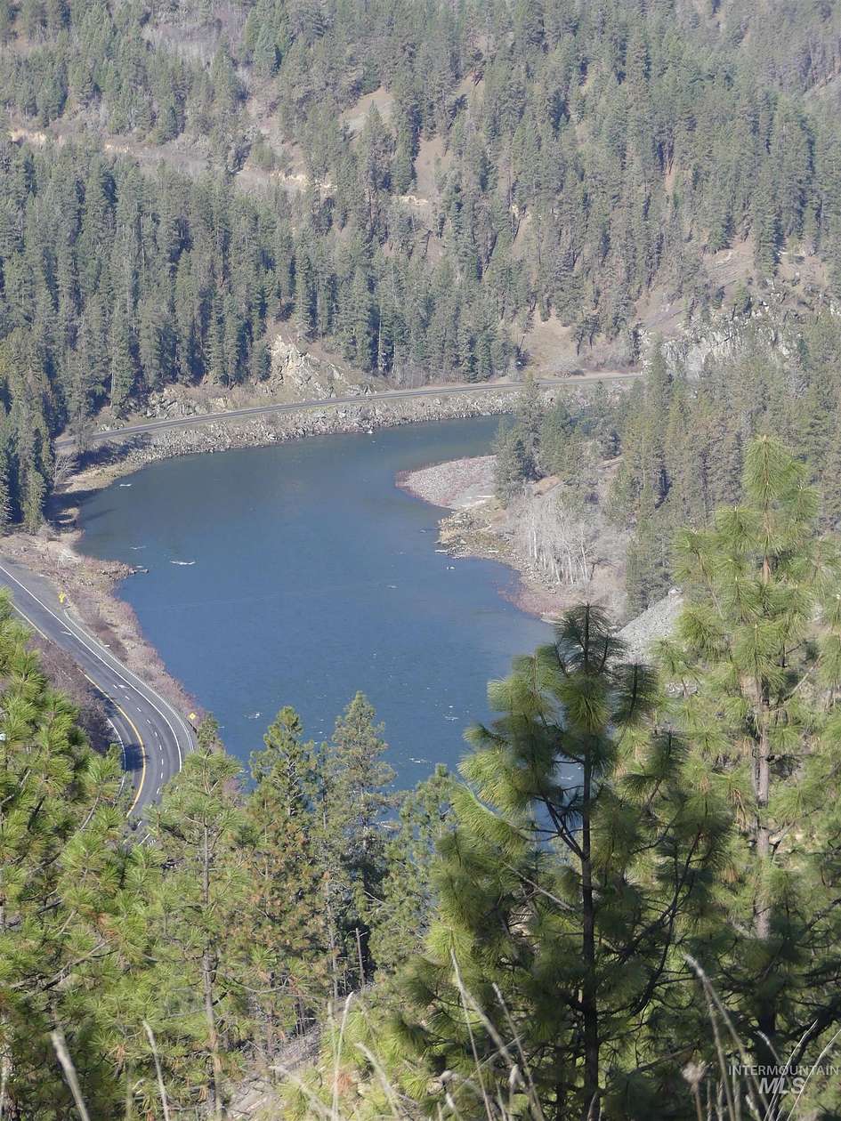 8 Acres of Land for Sale in Greer, Idaho