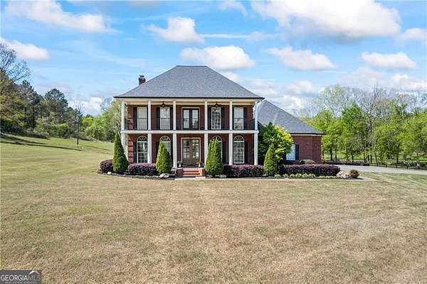 69.4 Acres of Land with Home for Sale in Kingston, Georgia