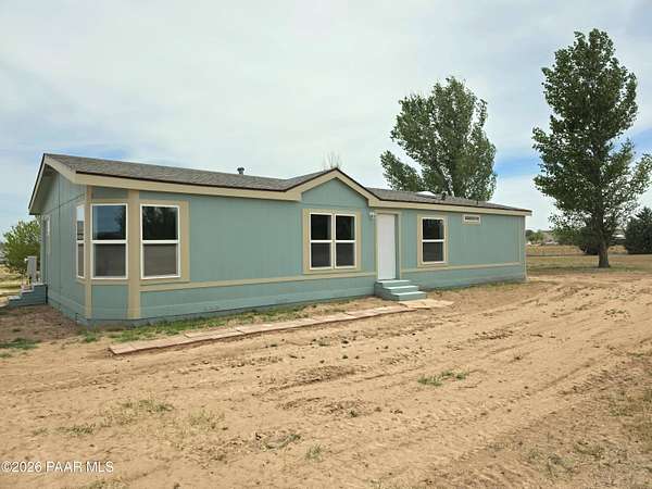 6.13 Acres of Land with Home for Sale in Paulden, Arizona