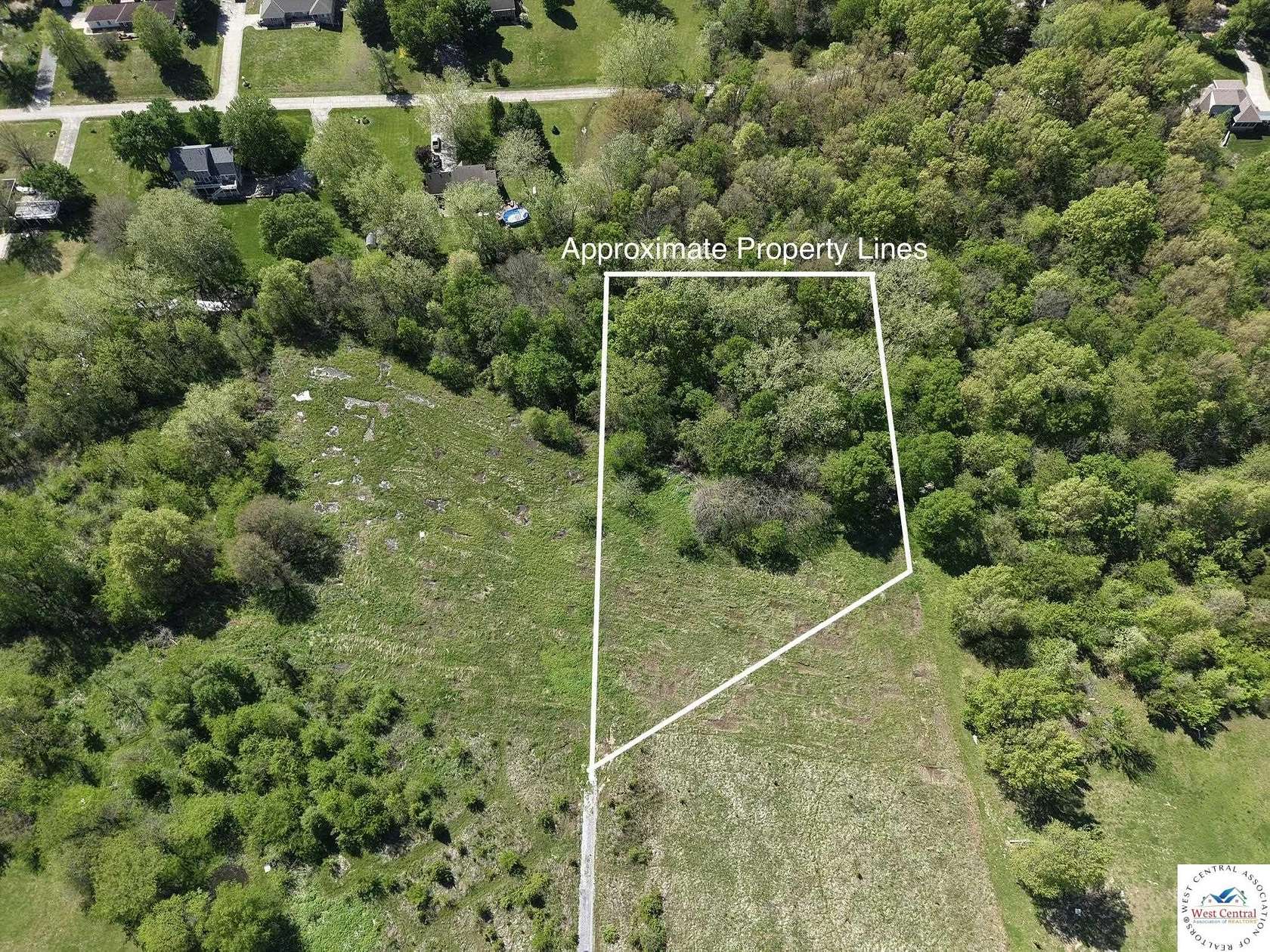 2.25 Acres of Residential Land for Sale in Sedalia, Missouri