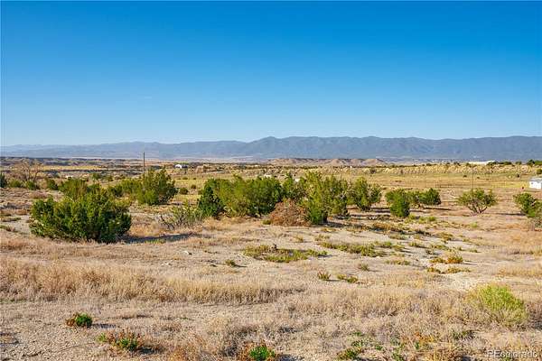 10 Acres of Land for Sale in Penrose, Colorado