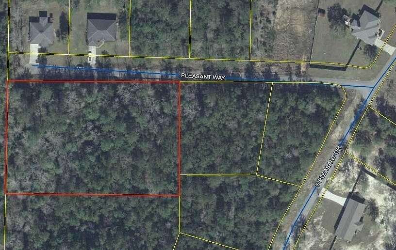 2 Acres of Residential Land for Sale in DeFuniak Springs, Florida