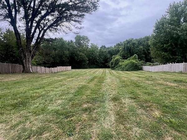 1 Acre of Residential Land for Sale in Independence, Missouri