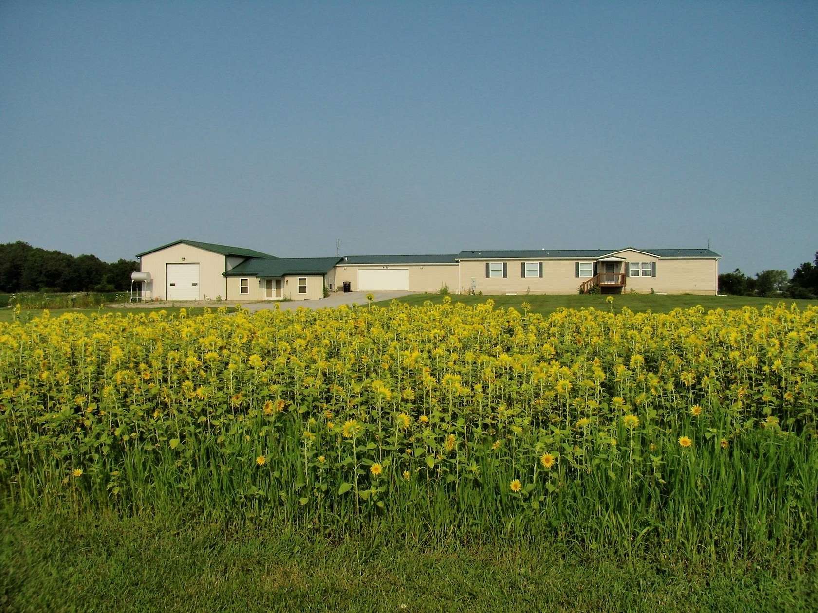 2.89 Acres of Land with Home for Sale in Hamilton, Indiana