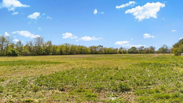 25.4 Acres of Recreational & Residential Land for Sale in Fortville, Indiana