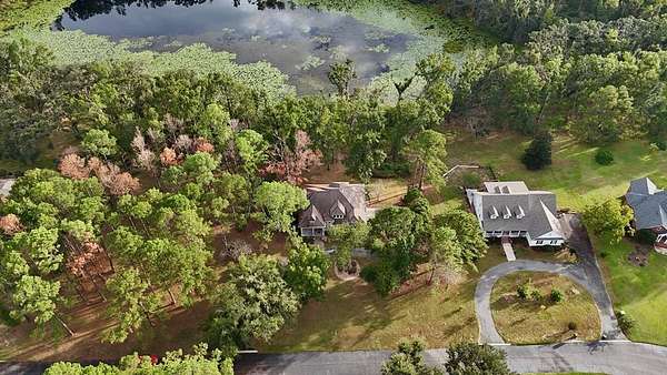 1.57 Acres of Land with Home for Sale in Lake Park, Georgia