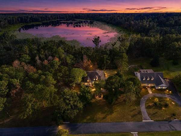 1.57 Acres of Land with Home for Sale in Lake Park, Georgia