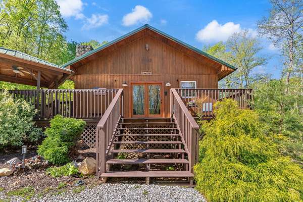 2.13 Acres of Land with Home for Sale in Miracle, Kentucky