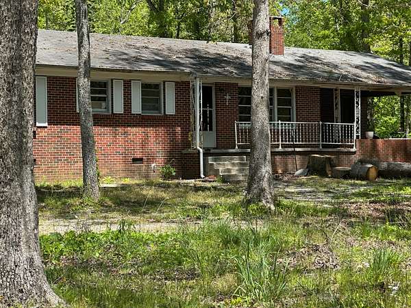 14 Acres of Improved Land for Sale in Coalmont, Tennessee