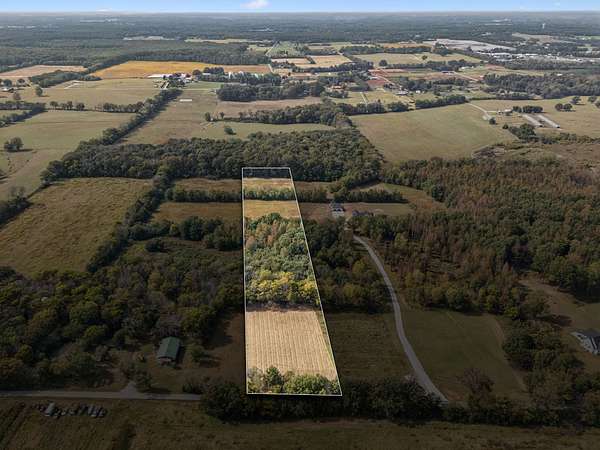 5.16 Acres of Residential Land for Sale in Winchester, Tennessee