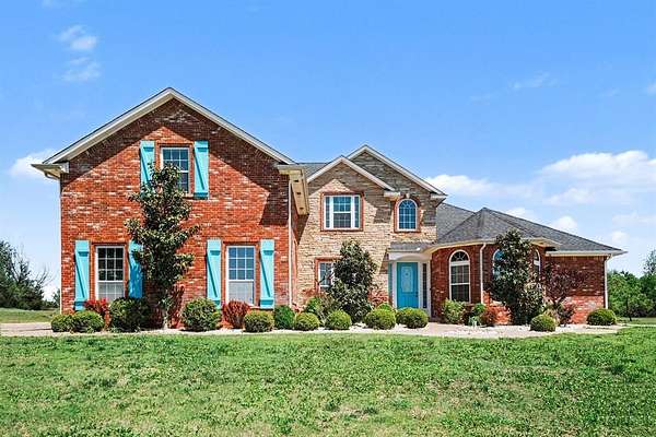 2 Acres of Land with Home for Sale in Norman, Oklahoma