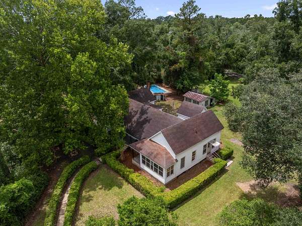 2.89 Acres of Improved Mixed-Use Land for Sale in Tallahassee, Florida