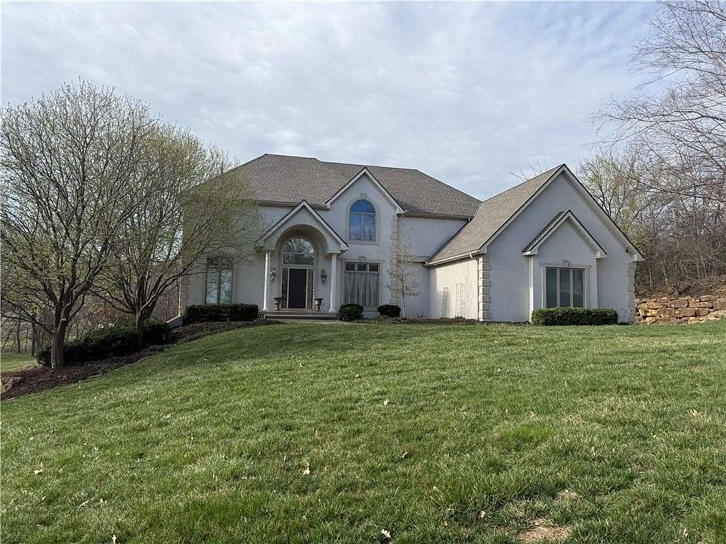 2.79 Acres of Land with Home for Sale in Atchison, Kansas