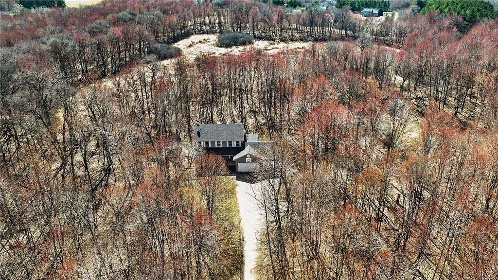 8 Acres of Land with Home for Sale in Stacy, Minnesota