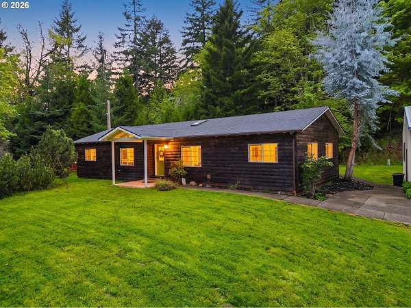 29.4 Acres of Agricultural Land with Home for Sale in Fall Creek, Oregon