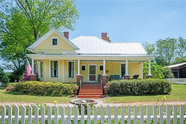 4.12 Acres of Land with Home for Sale in Madison, Georgia