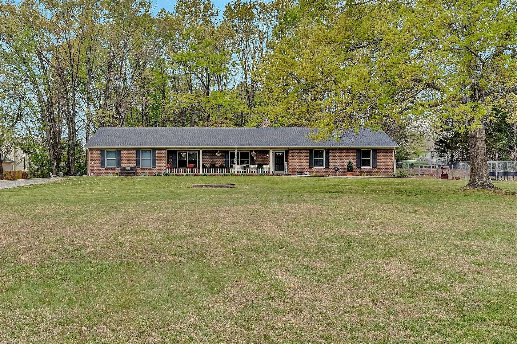 2.6 Acres of Land with Home for Sale in Roanoke, Virginia