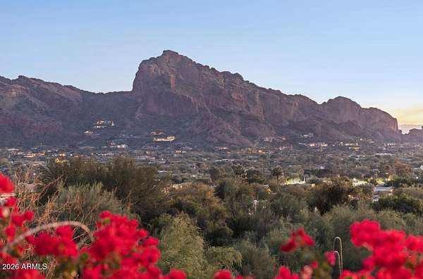 1.6 Acres of Residential Land for Sale in Paradise Valley, Arizona