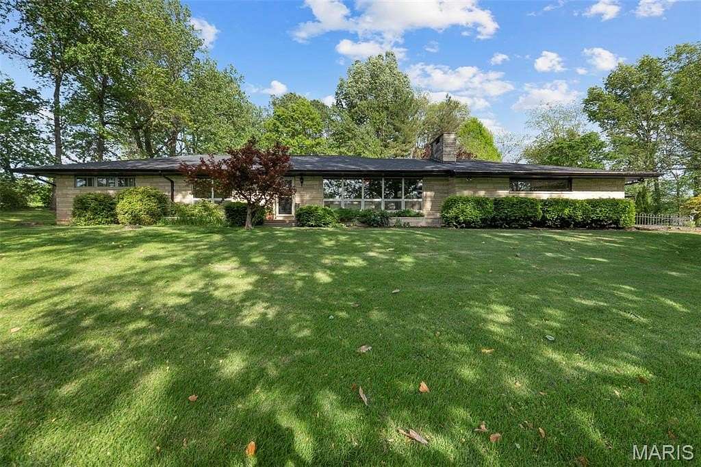 5.77 Acres of Land with Home for Sale in Cape Girardeau, Missouri
