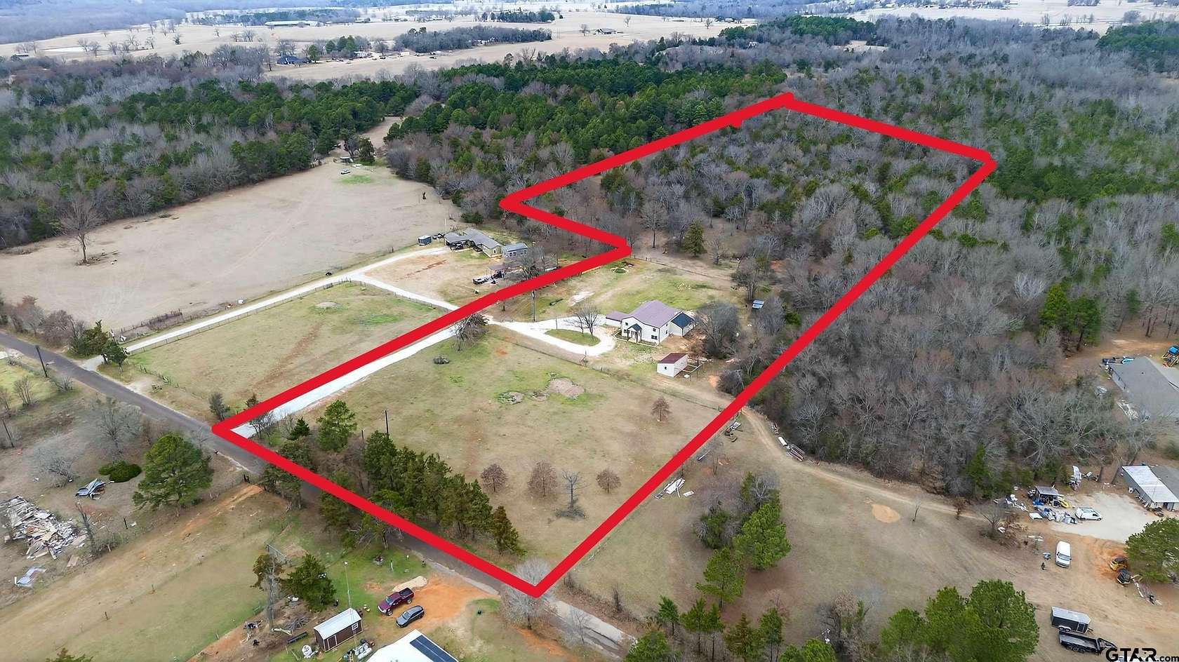 10 Acres of Land with Home for Sale in Tyler, Texas