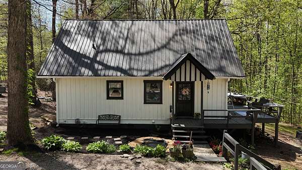 3.16 Acres of Land with Home for Sale in Sautee-Nacoochee, Georgia