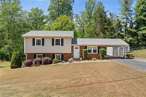 2 Acres of Land with Home for Sale in King, North Carolina