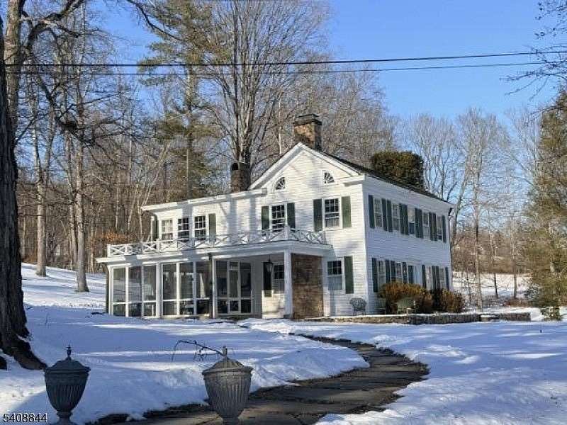 5.15 Acres of Land with Home for Sale in Mendham Township, New Jersey
