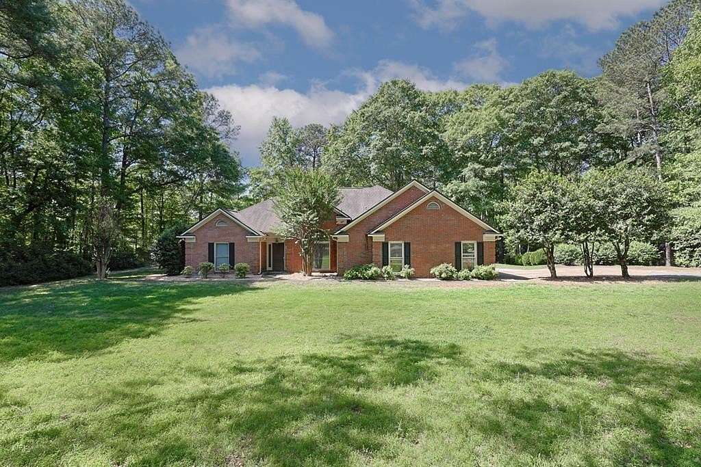 2.37 Acres of Land with Home for Sale in Midland, Georgia