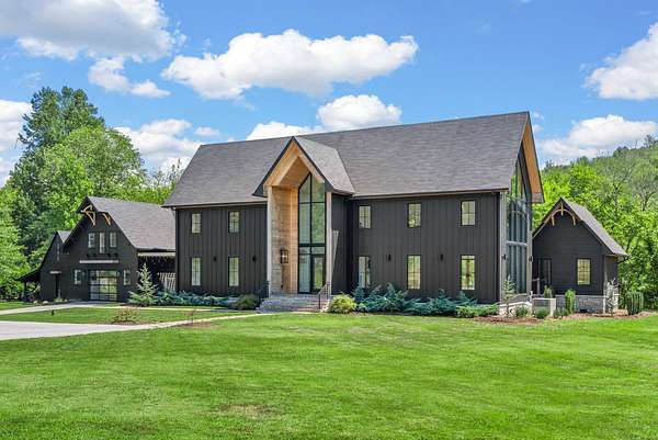 12.2 Acres of Land with Home for Sale in Lancaster, Tennessee